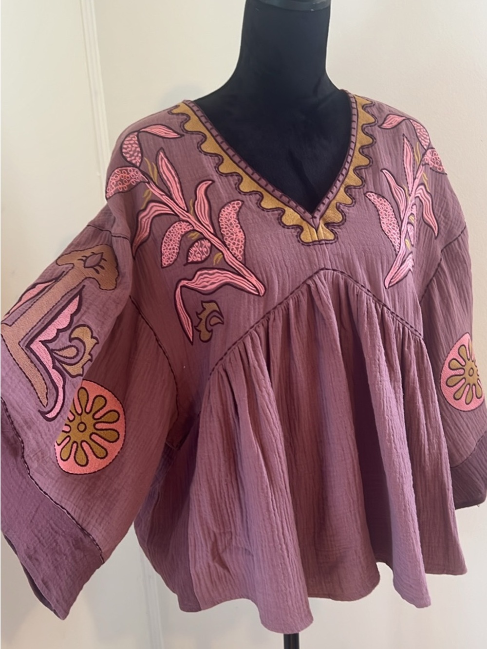 easel Mauve Pink Embroidered V-Neck Peasant Tunic